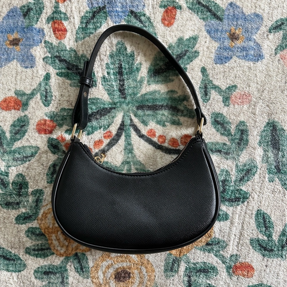 Black Shoulder Bag